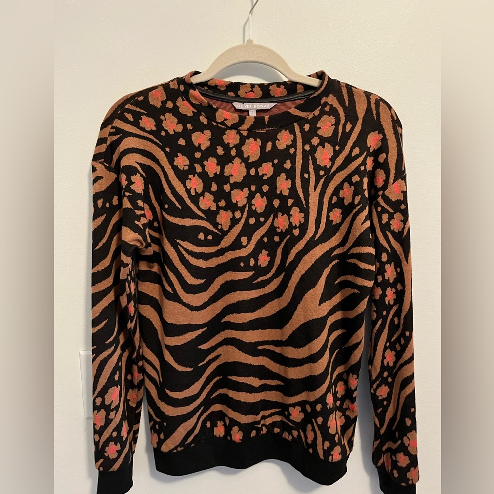 Oliver Bonas Tiger Print Floral Sweater Sz 4